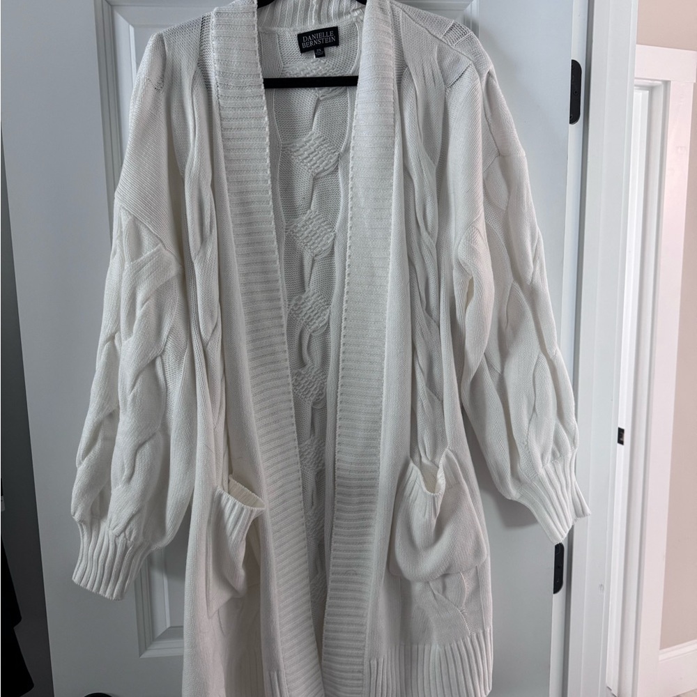 DANIELLE BERNSTEIN Cream Cable Knit Open-Front Cardigan